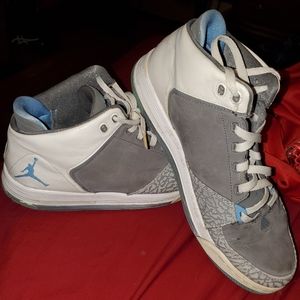 jordan's as you go grey-white-blue size 9.5 men